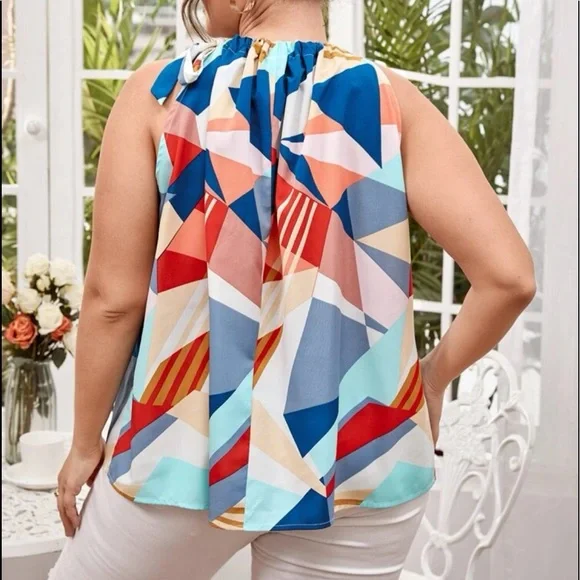 Boho Plus Size Abstract Print Ruched Back Tie Halter Top Blouse - Picture 3 of 6